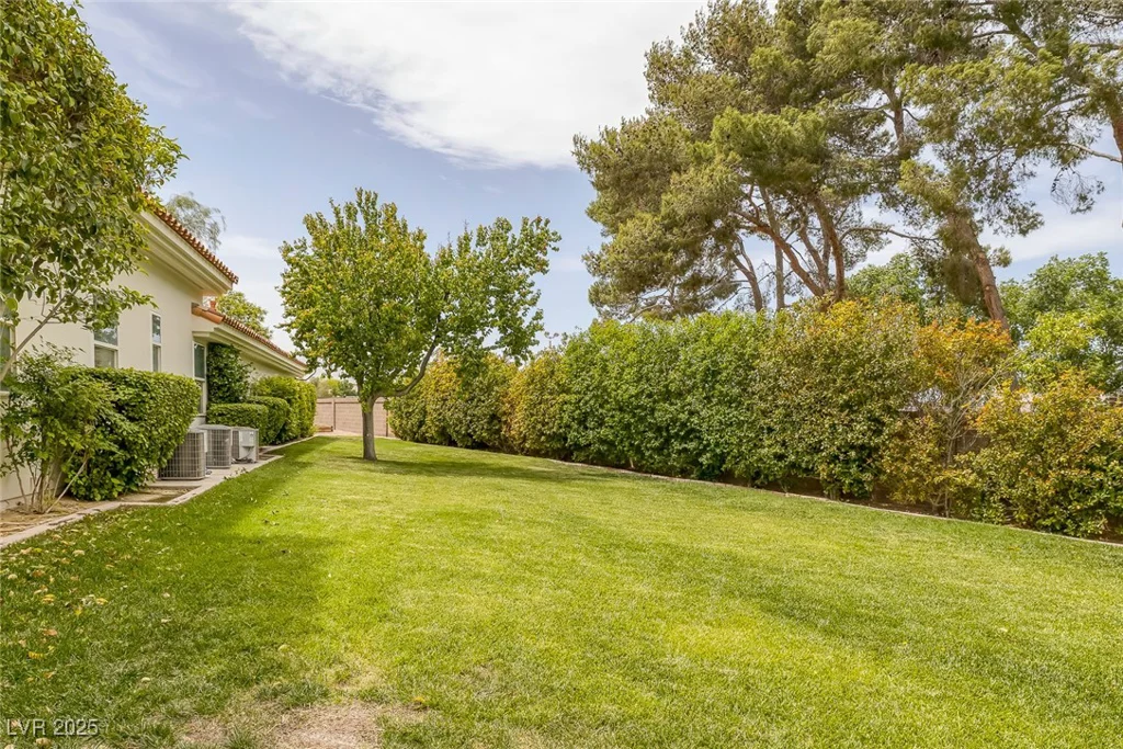 8130 Cassian, Las Vegas, NV 89129