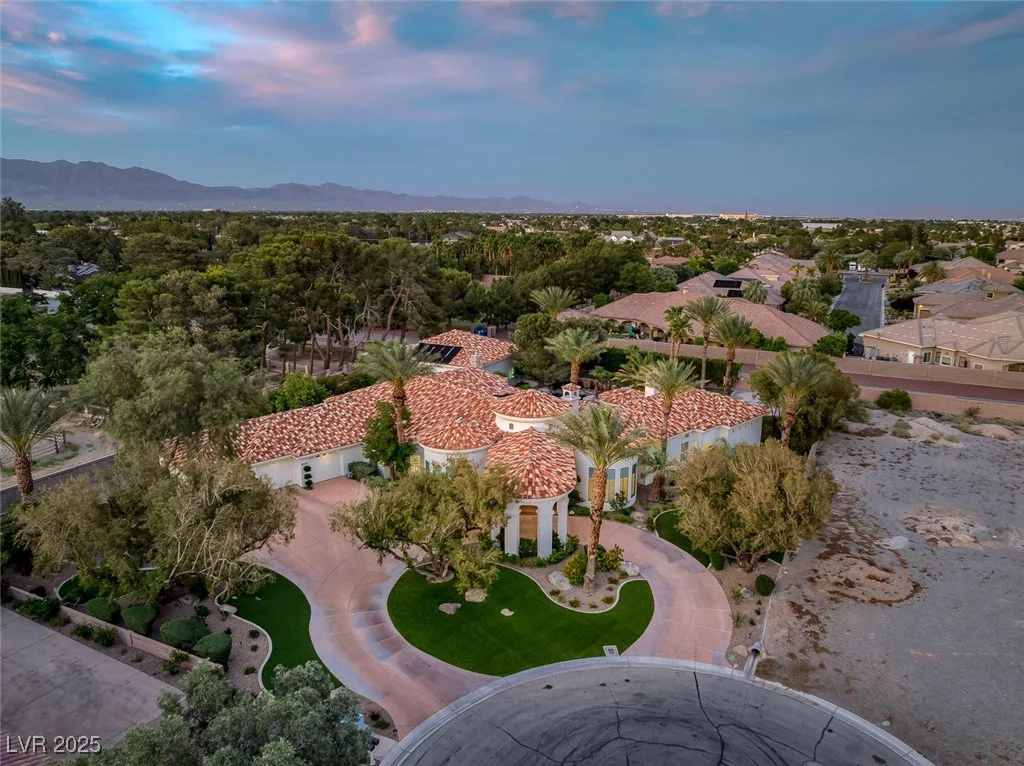8130 Cassian, Las Vegas, NV 89129