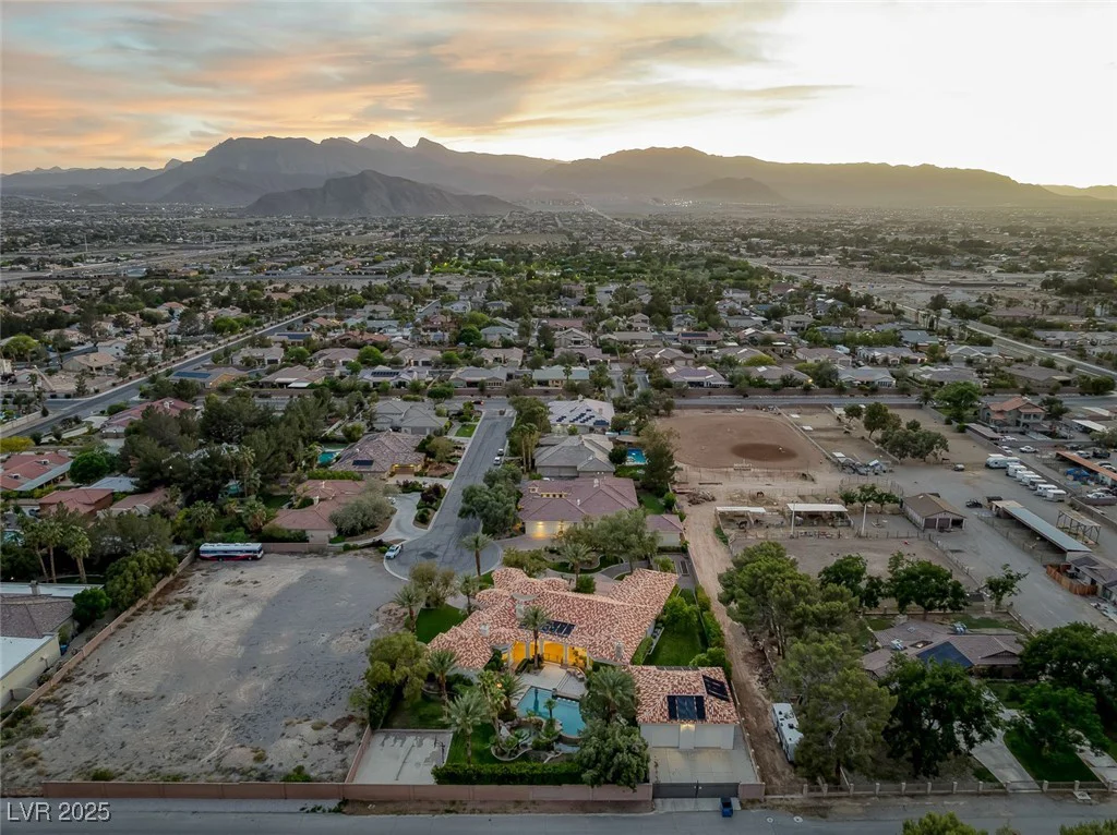 8130 Cassian, Las Vegas, NV 89129