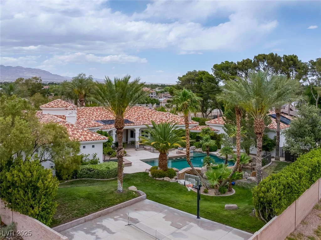 8130 Cassian, Las Vegas, NV 89129