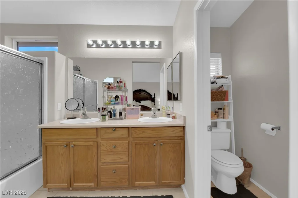 5530 Black Sea, North Las Vegas, NV 89031