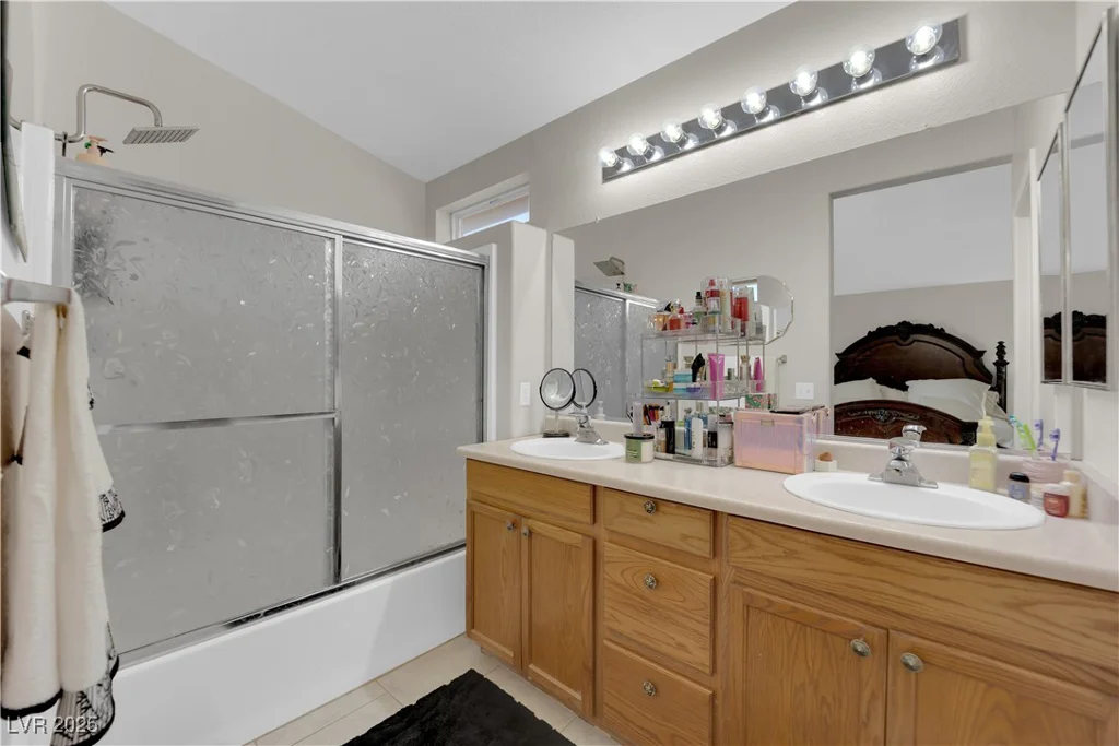 5530 Black Sea, North Las Vegas, NV 89031