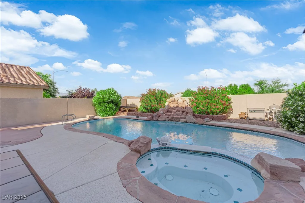 5530 Black Sea, North Las Vegas, NV 89031