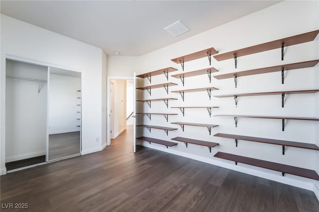 10458 Gabaldon, Las Vegas, NV 89141
