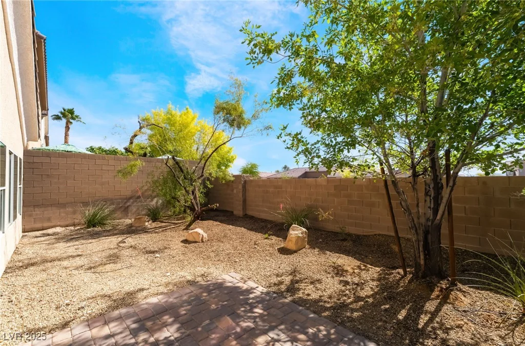 10458 Gabaldon, Las Vegas, NV 89141