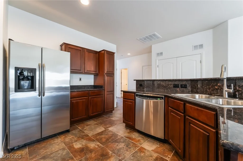 10458 Gabaldon, Las Vegas, NV 89141