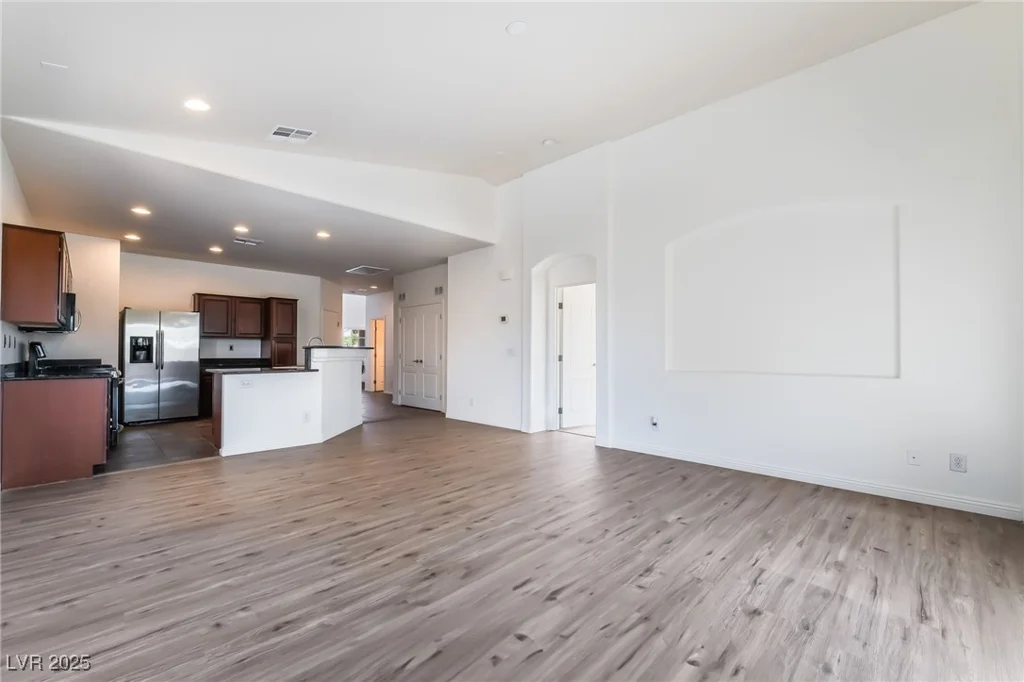 10458 Gabaldon, Las Vegas, NV 89141