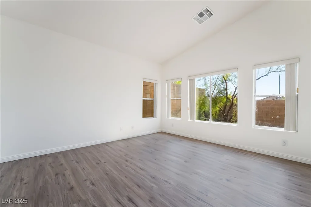 10458 Gabaldon, Las Vegas, NV 89141
