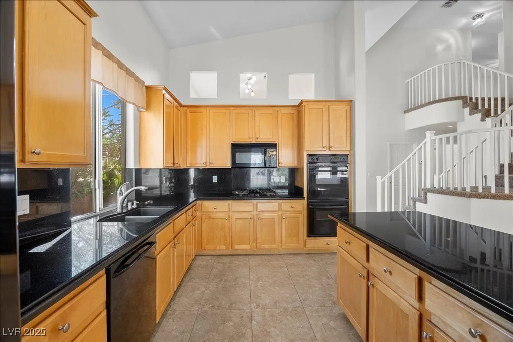2329 Sunrise Meadows, Las Vegas, NV 89134