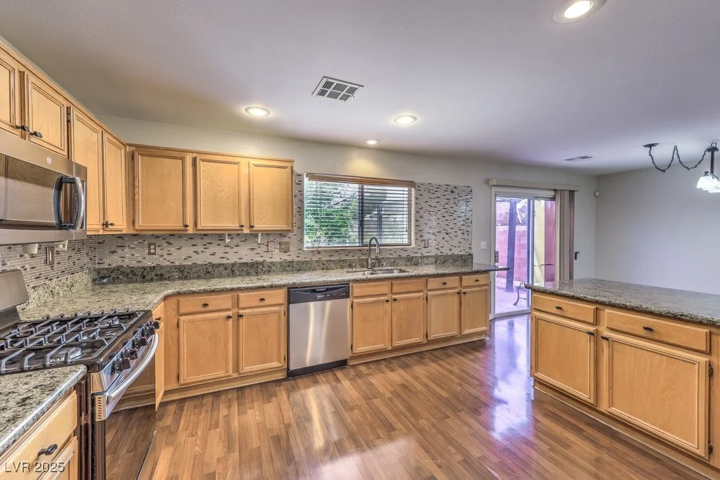 11177 Deluna, Las Vegas, NV 89141