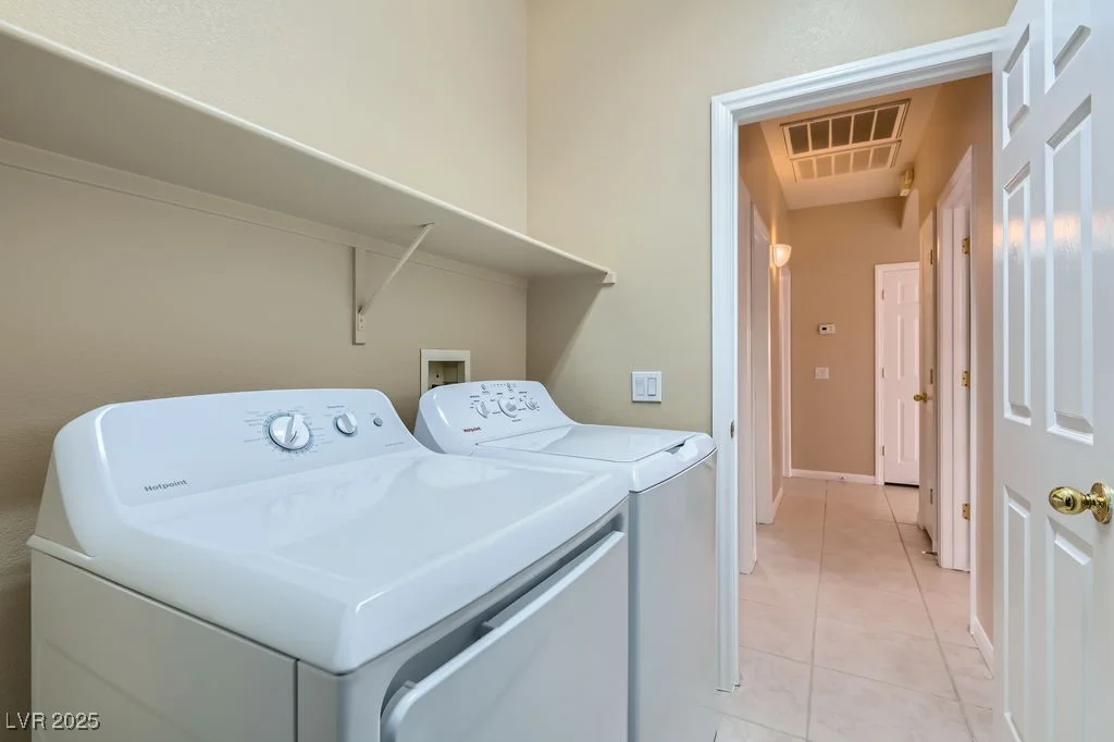 2668 Ivoryhill, Las Vegas, NV 89135