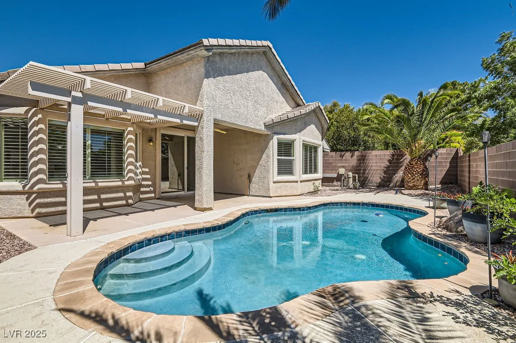 2668 Ivoryhill, Las Vegas, NV 89135