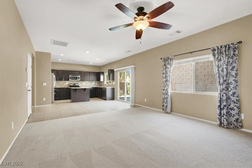 7931 Mineral Peak, Las Vegas, NV 89166