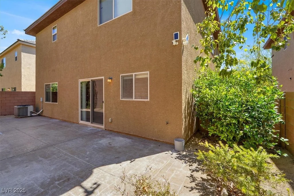 7931 Mineral Peak, Las Vegas, NV 89166