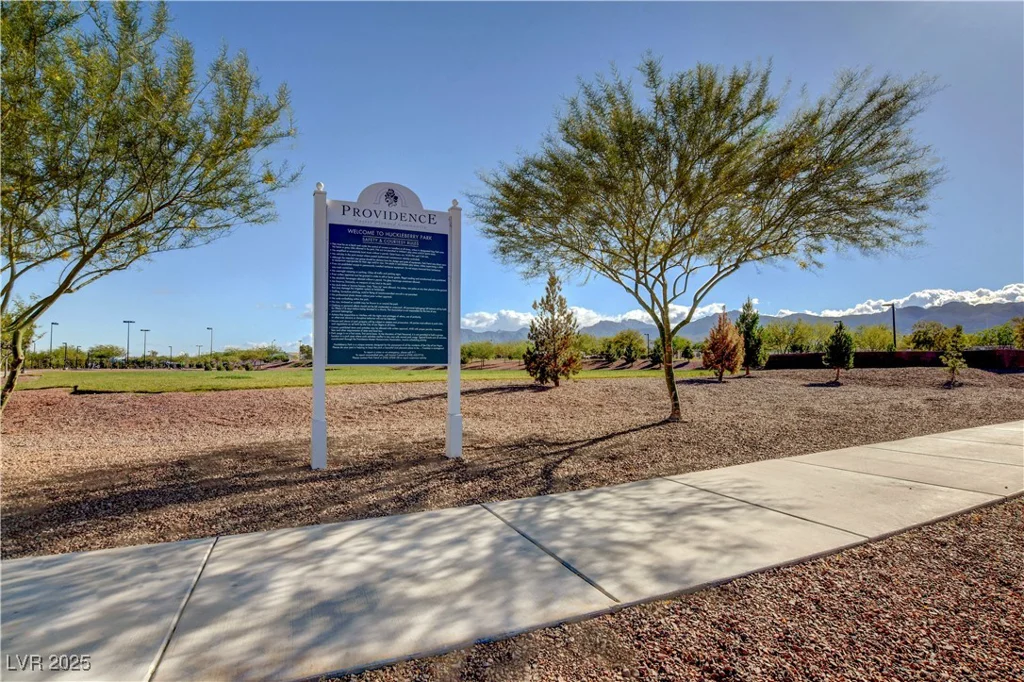 7931 Mineral Peak, Las Vegas, NV 89166