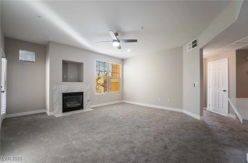 5855 Valley, North Las Vegas, NV 89031