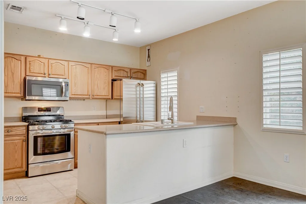 9303 Gilcrease, Las Vegas, NV 89149