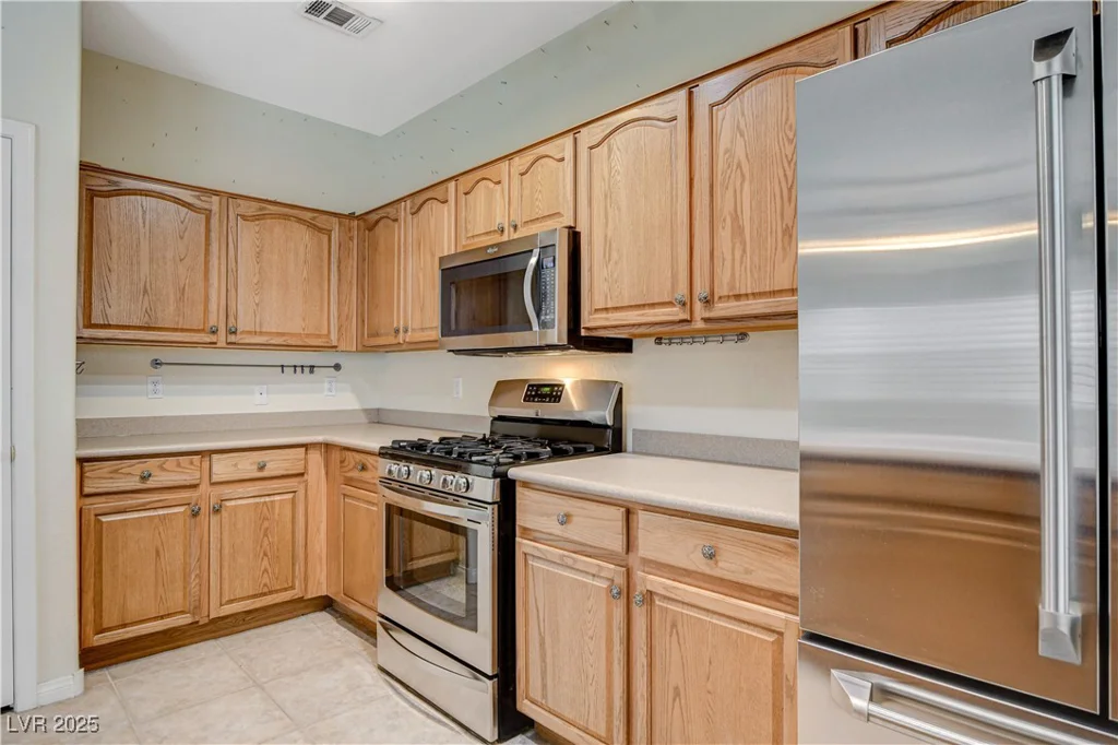 9303 Gilcrease, Las Vegas, NV 89149