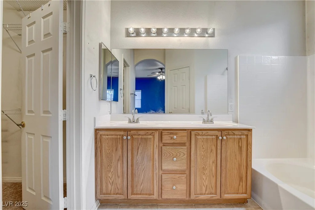 9303 Gilcrease, Las Vegas, NV 89149