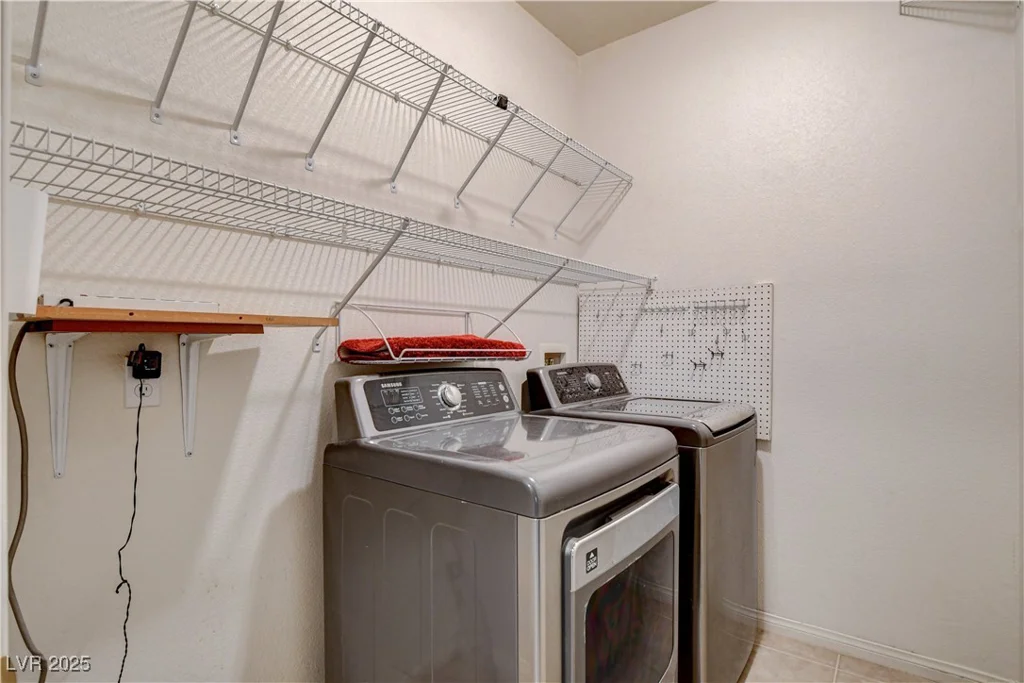 9303 Gilcrease, Las Vegas, NV 89149