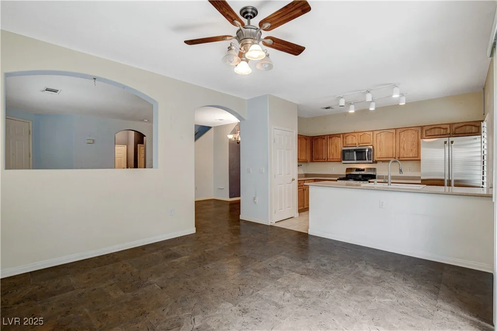 9303 Gilcrease, Las Vegas, NV 89149