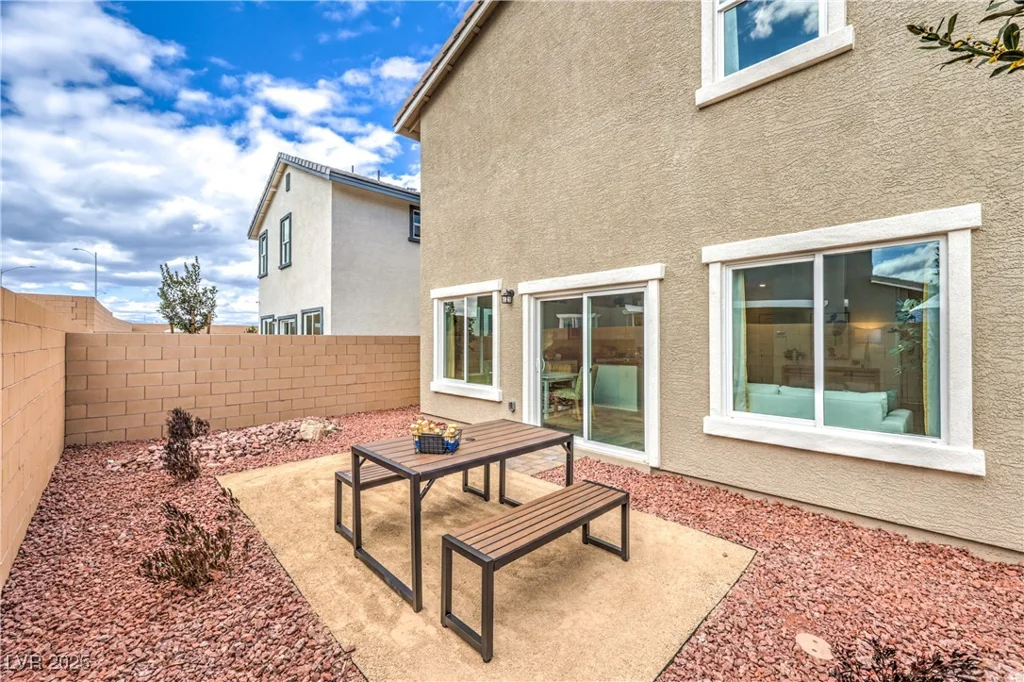 505 RED LOVEBIRD, Henderson, NV 89011