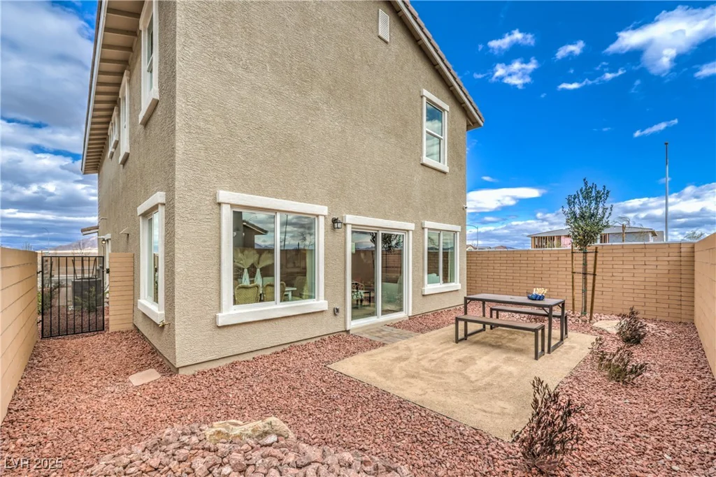 505 RED LOVEBIRD, Henderson, NV 89011
