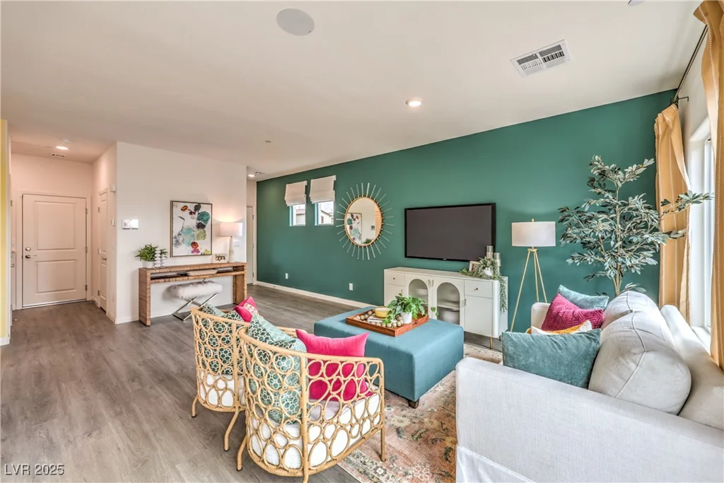 505 RED LOVEBIRD, Henderson, NV 89011