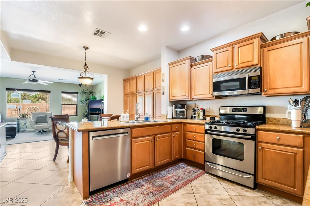 4015 Galiceno, Las Vegas, NV 89122