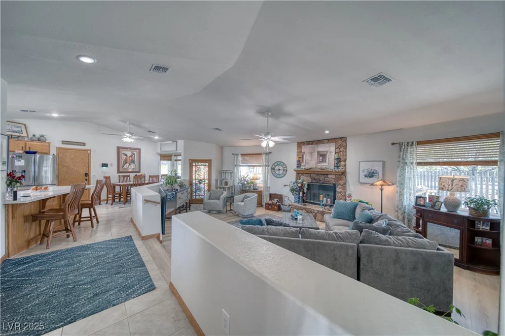 6490 Wagon Wheel, Pahrump, NV 89061