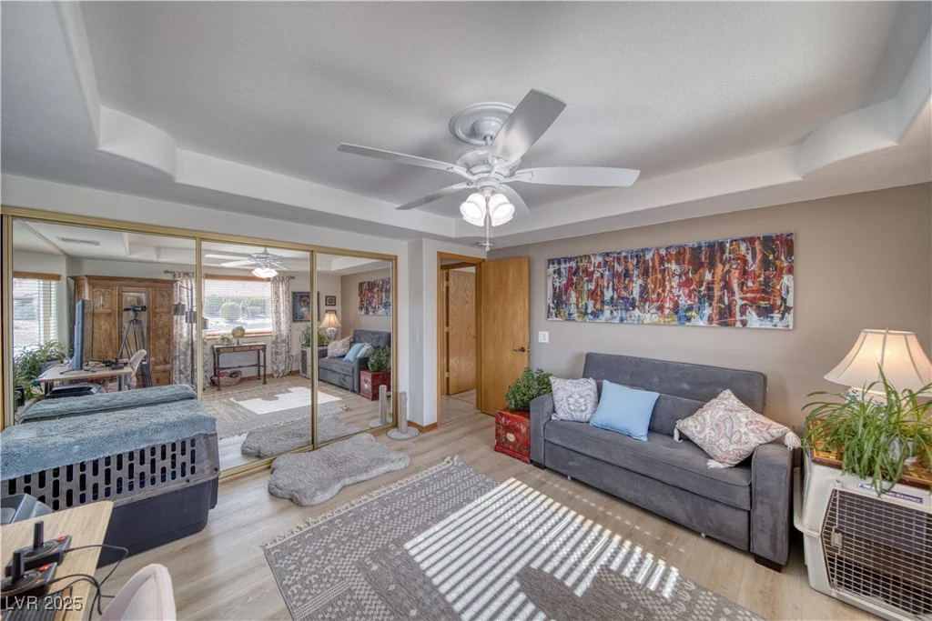 6490 Wagon Wheel, Pahrump, NV 89061