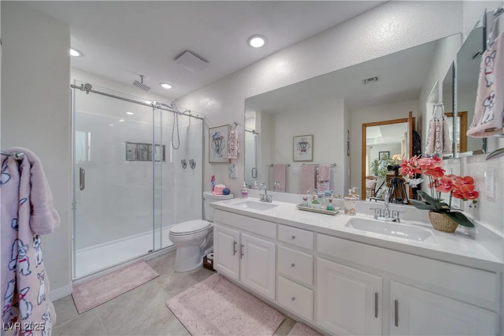 6490 Wagon Wheel, Pahrump, NV 89061