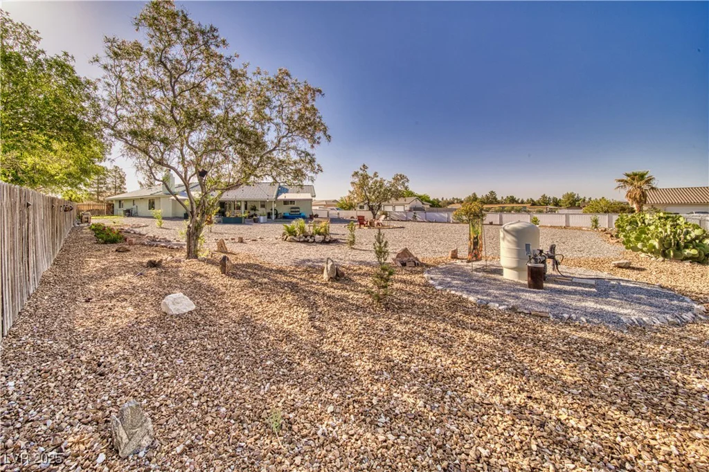 6490 Wagon Wheel, Pahrump, NV 89061