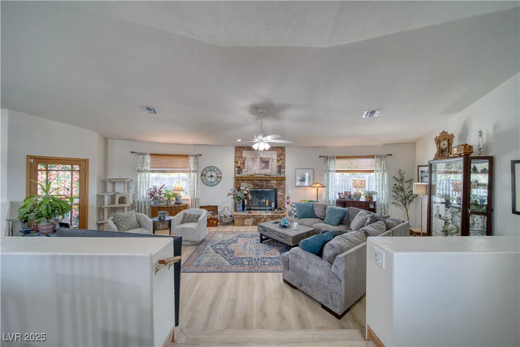 6490 Wagon Wheel, Pahrump, NV 89061