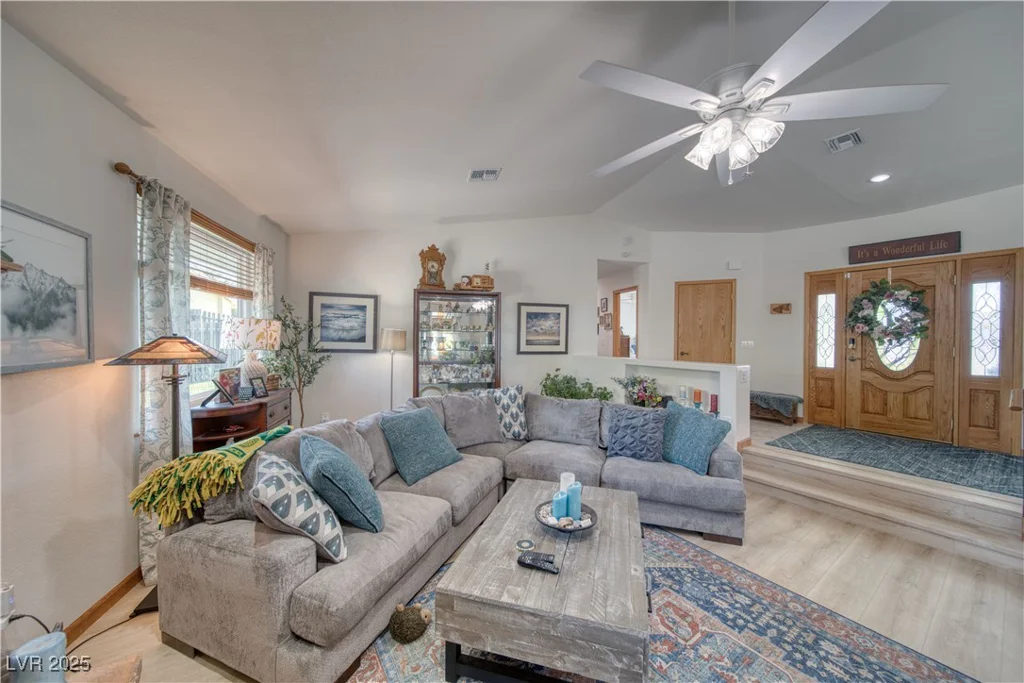 6490 Wagon Wheel, Pahrump, NV 89061