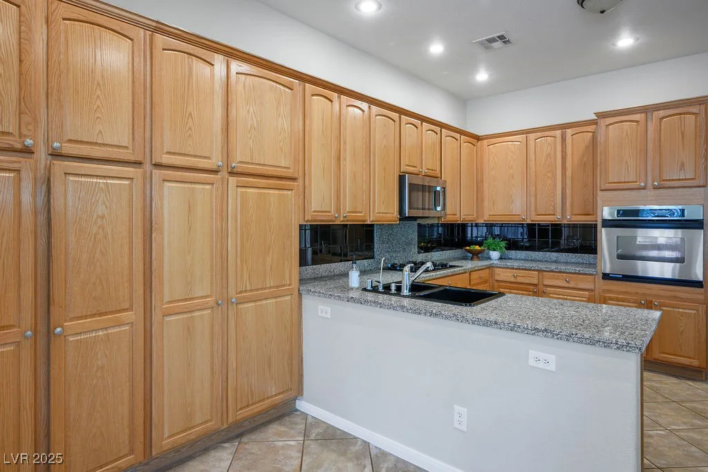 5017 Kaibab Forest, Las Vegas, NV 89141