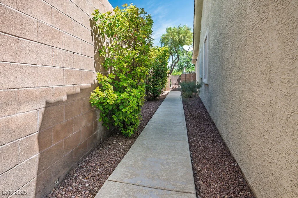 5017 Kaibab Forest, Las Vegas, NV 89141