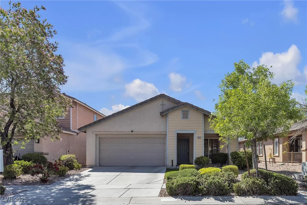 10791 Silver Lace, Las Vegas, NV 89135