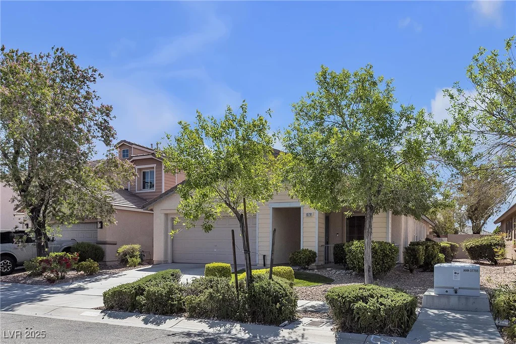 10791 Silver Lace, Las Vegas, NV 89135