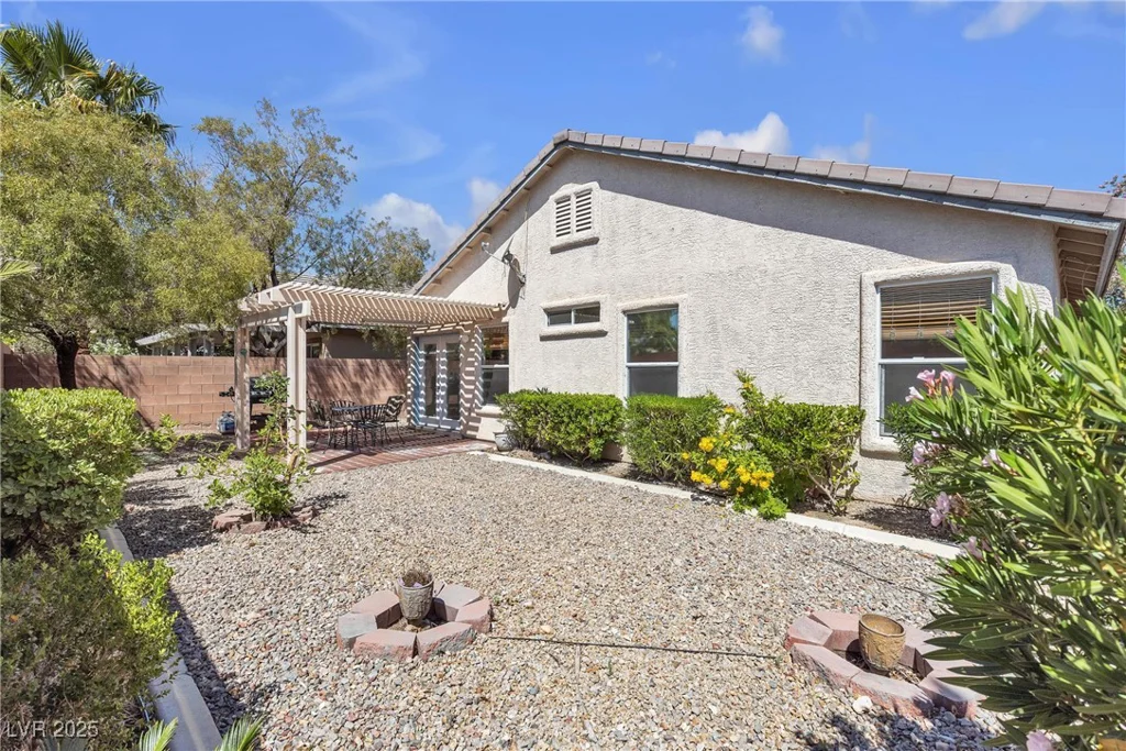 10791 Silver Lace, Las Vegas, NV 89135