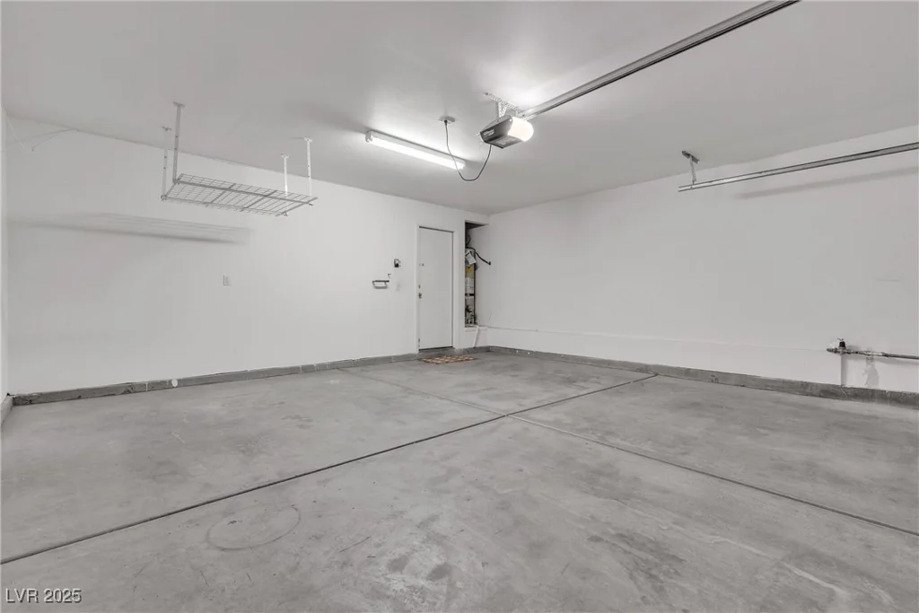 10791 Silver Lace, Las Vegas, NV 89135
