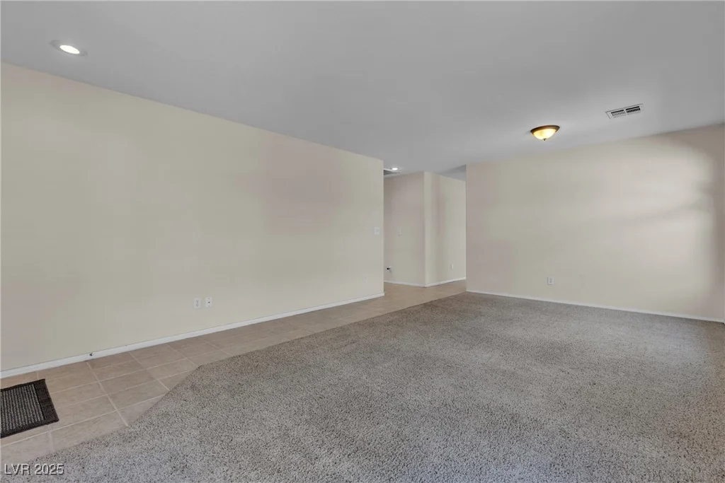 10791 Silver Lace, Las Vegas, NV 89135