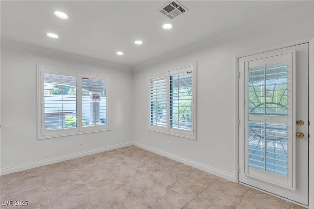 8437 Apple Hill, Las Vegas, NV 89128