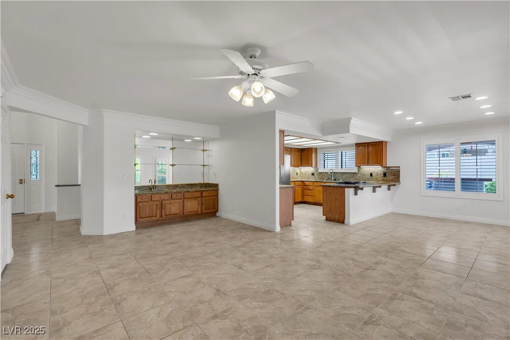 8437 Apple Hill, Las Vegas, NV 89128