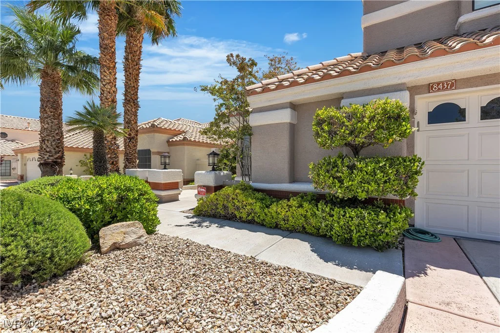 8437 Apple Hill, Las Vegas, NV 89128