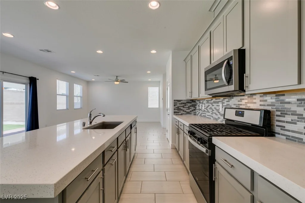 4633 Fragrant, North Las Vegas, NV 89031