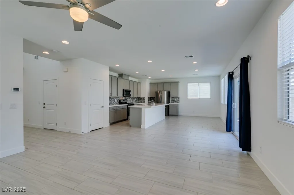 4633 Fragrant, North Las Vegas, NV 89031