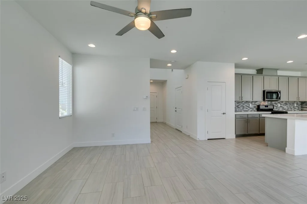 4633 Fragrant, North Las Vegas, NV 89031
