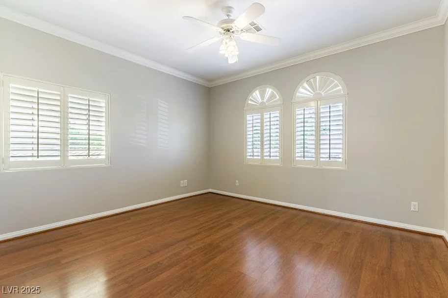8205 Taos Paseo, Las Vegas, NV 89128