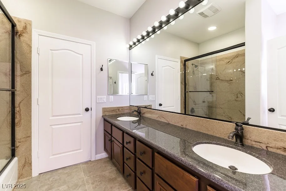 8205 Taos Paseo, Las Vegas, NV 89128